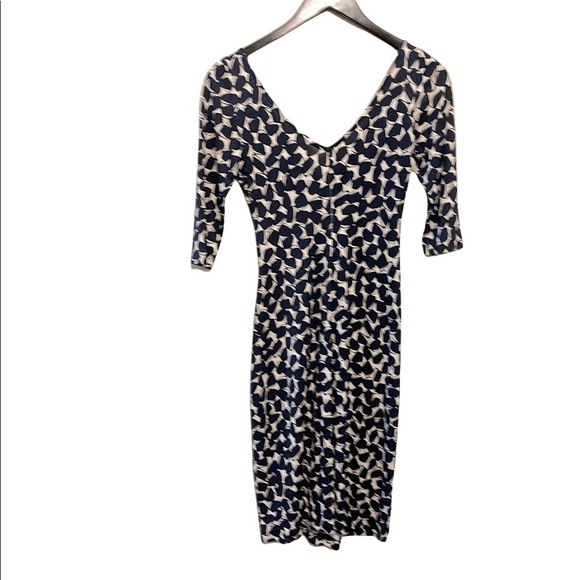 Diane Von Furstenberg Tarelle Print Silk Ruched Bust 3/4 Sleeve Sheath Dress - Picture 5 of 5
